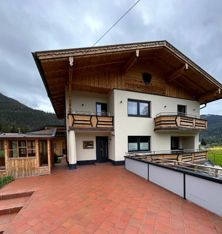Apartment Lodge-b Weissenbach am Lech