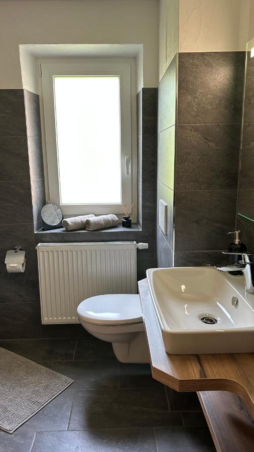 Lodge-b Apartment