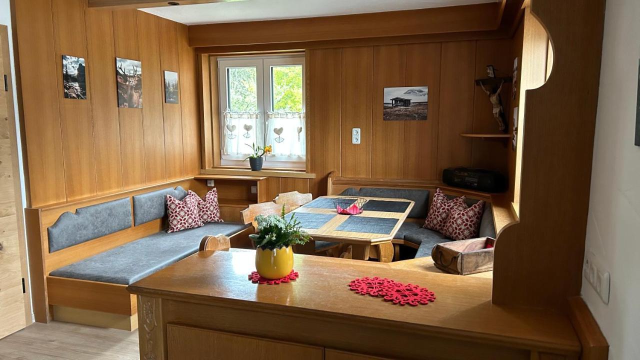 Apartment Lodge-b Weissenbach am Lech